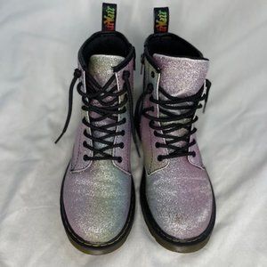DR.MARTENS boots